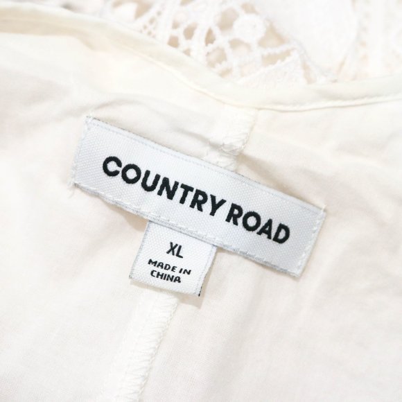 Country Road (XL) Lace White Singlet Preloved - Picture 2 of 3